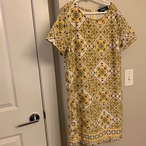 Lulus yellow print dress